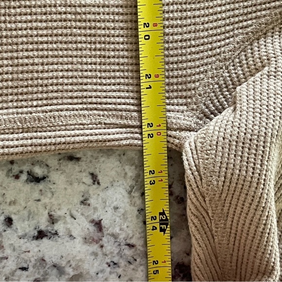 Banana Republic Waffle Henley Size XL Camel 2 Button Textured Limited Summer Men - Picture 5 of 6